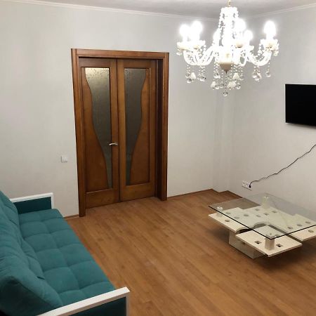 Апартаменты Центральный Район Dnipro Exterior foto